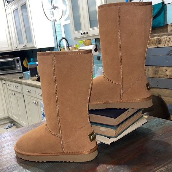 Ausland (UGG) like boots - Picture 2 of 7